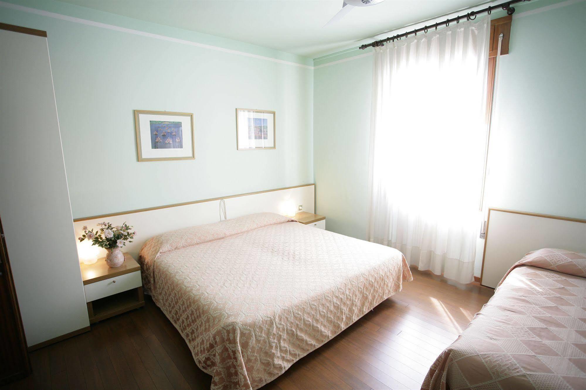 Hotel Ezzelino 산 제노네 외부 사진