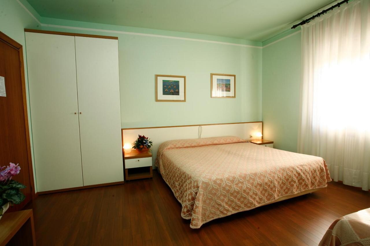Hotel Ezzelino 산 제노네 외부 사진